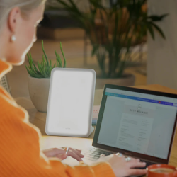 Lumie Mini - kompakte Lichttherapie| Medi-Lum