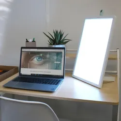Lampe luminothérapie médicale WELLBI Dayvia